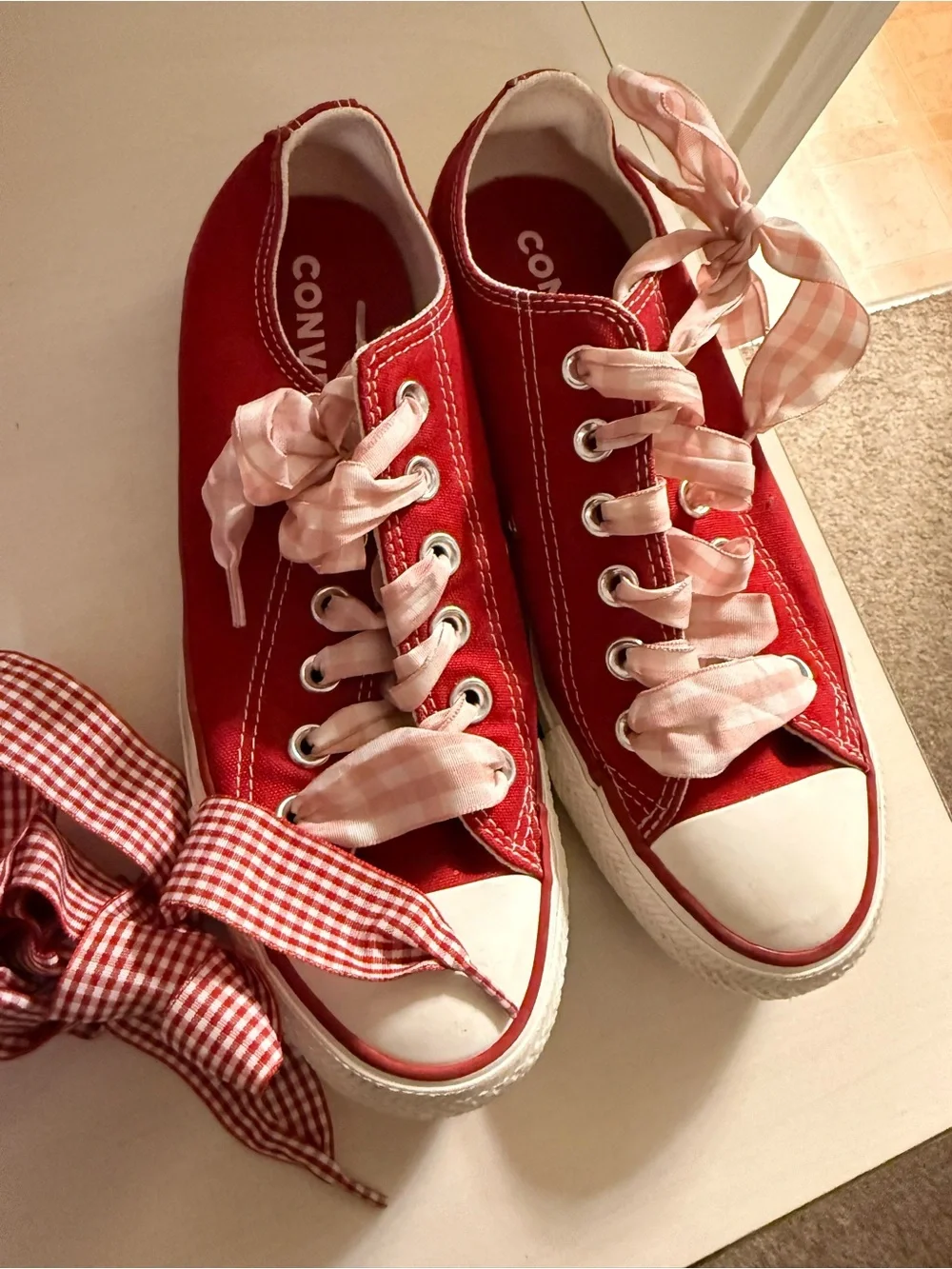 Converse Red Canvas Low Top Sneakers with Pink Ribbon Laces - Picture 3 of 3